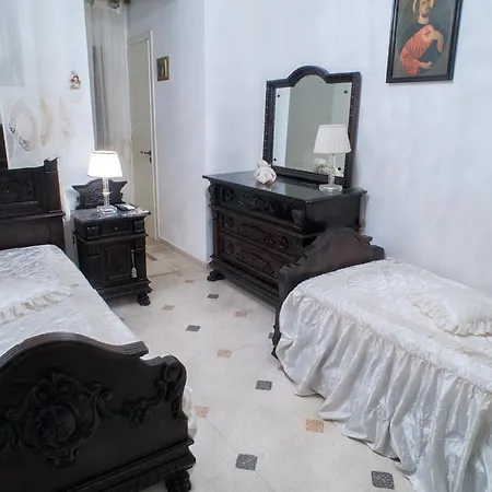 Michelle House * Torre Suda