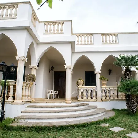 Villa Michelle House