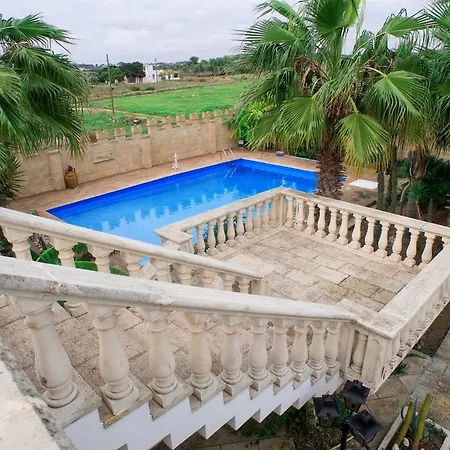 Michelle House Villa *